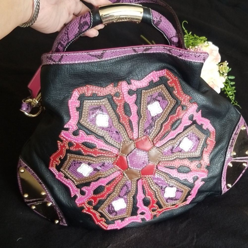 Limited Edition Gucci Babouska Indy 2 way …
